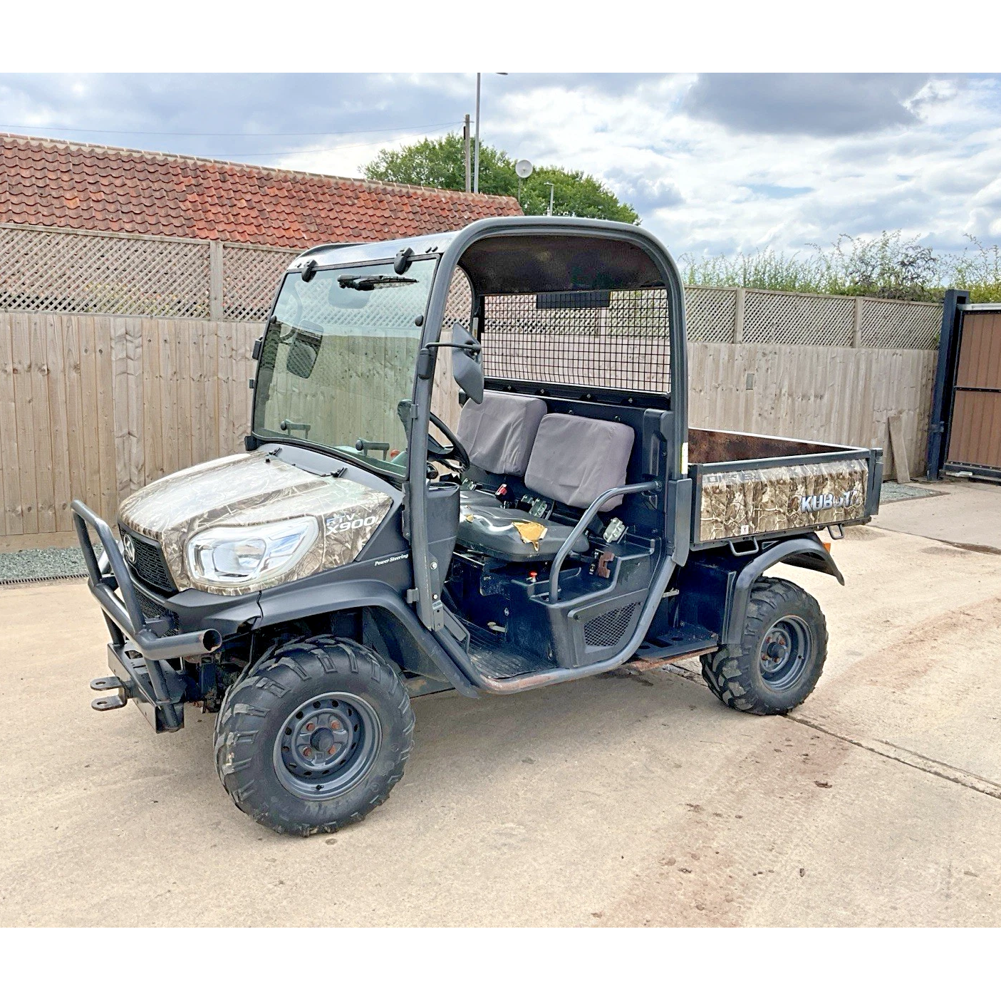 2015 KUBOTA RTV X900 UTILITY VEHICLE